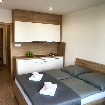 Apartment Poprad Ngoại thất bức ảnh